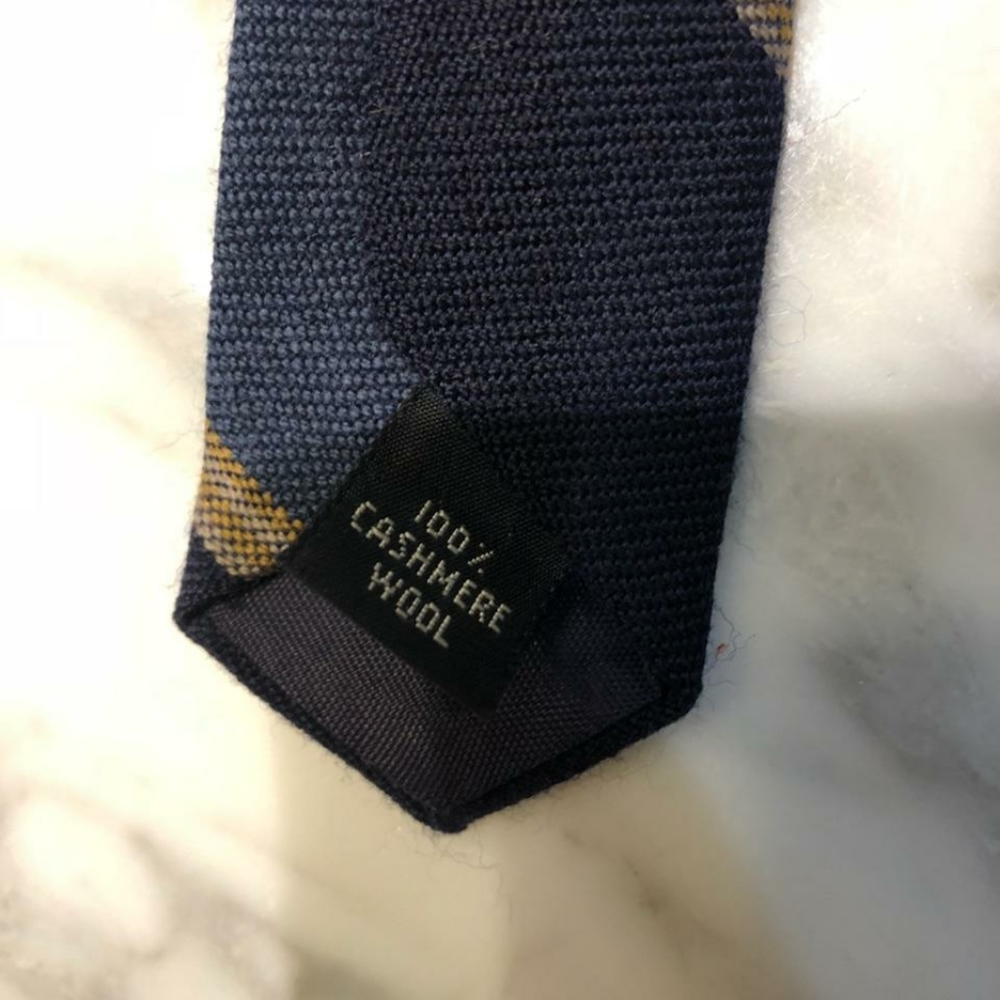 Tie - Picture 3 of 3